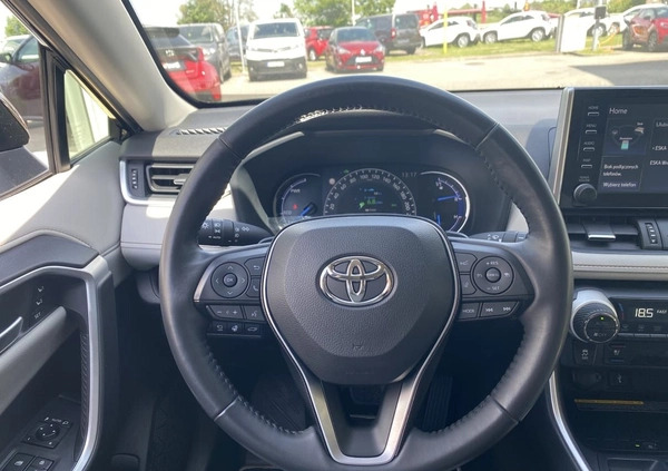 Toyota RAV4 cena 149900 przebieg: 76995, rok produkcji 2020 z Łaskarzew małe 79